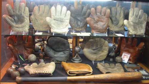 Rob Mucha Display 1